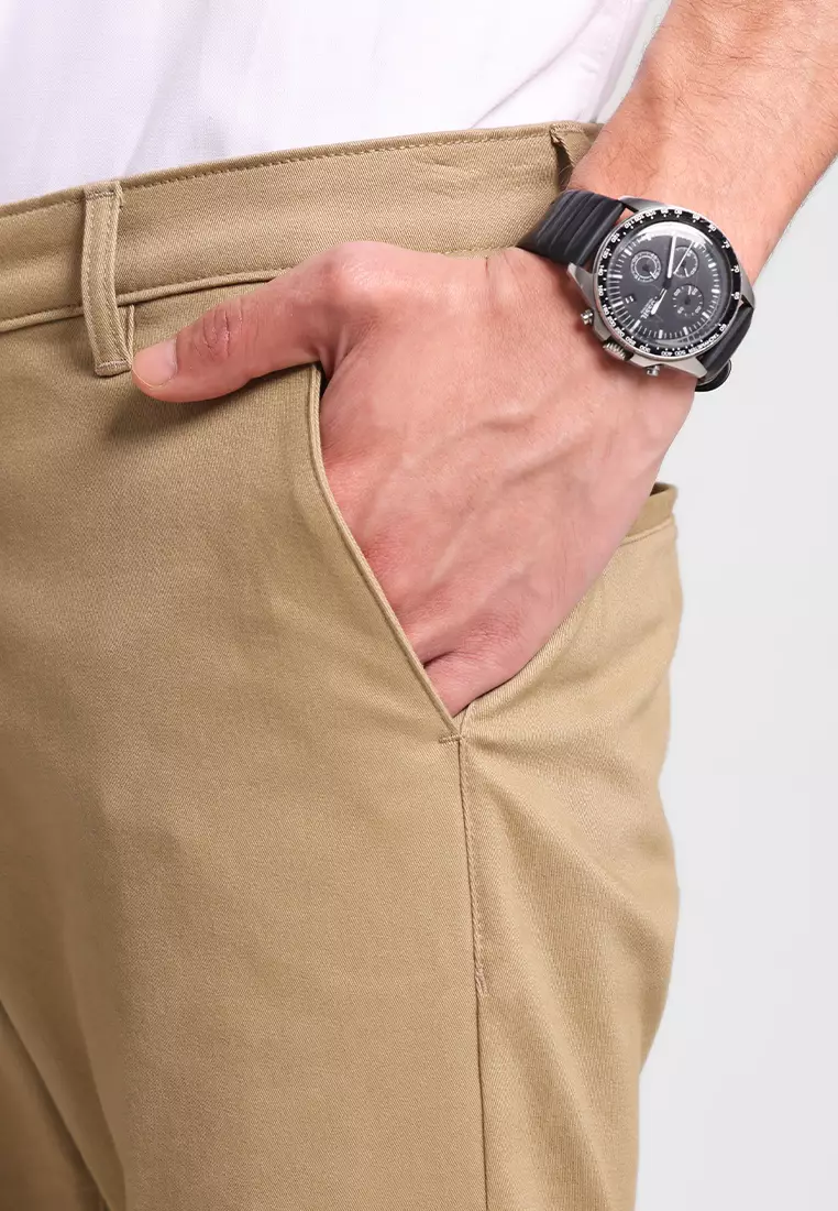 MANZONE - Celana Panjang Chinos Pria Lorenzo 01 Slim Fit - Brown Warna Brown