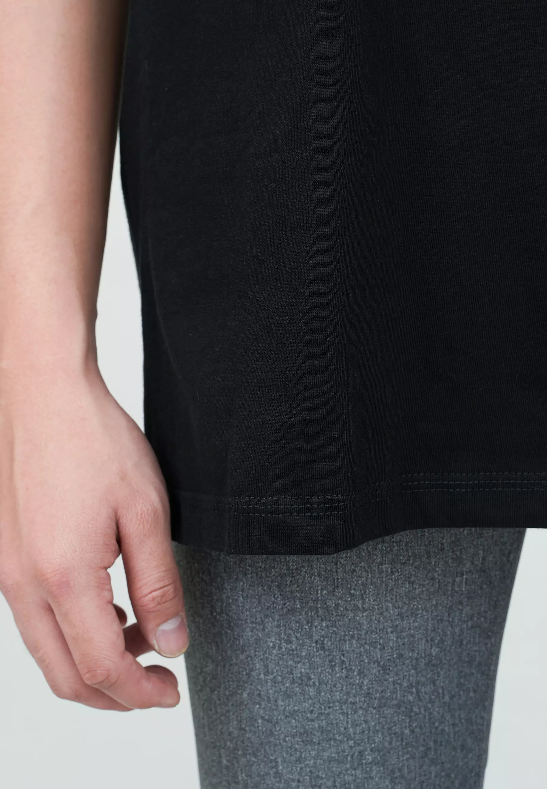 Houseofcuff Kaos Oversized T-shirt Pria Unisex Tebal Oversize Hitam