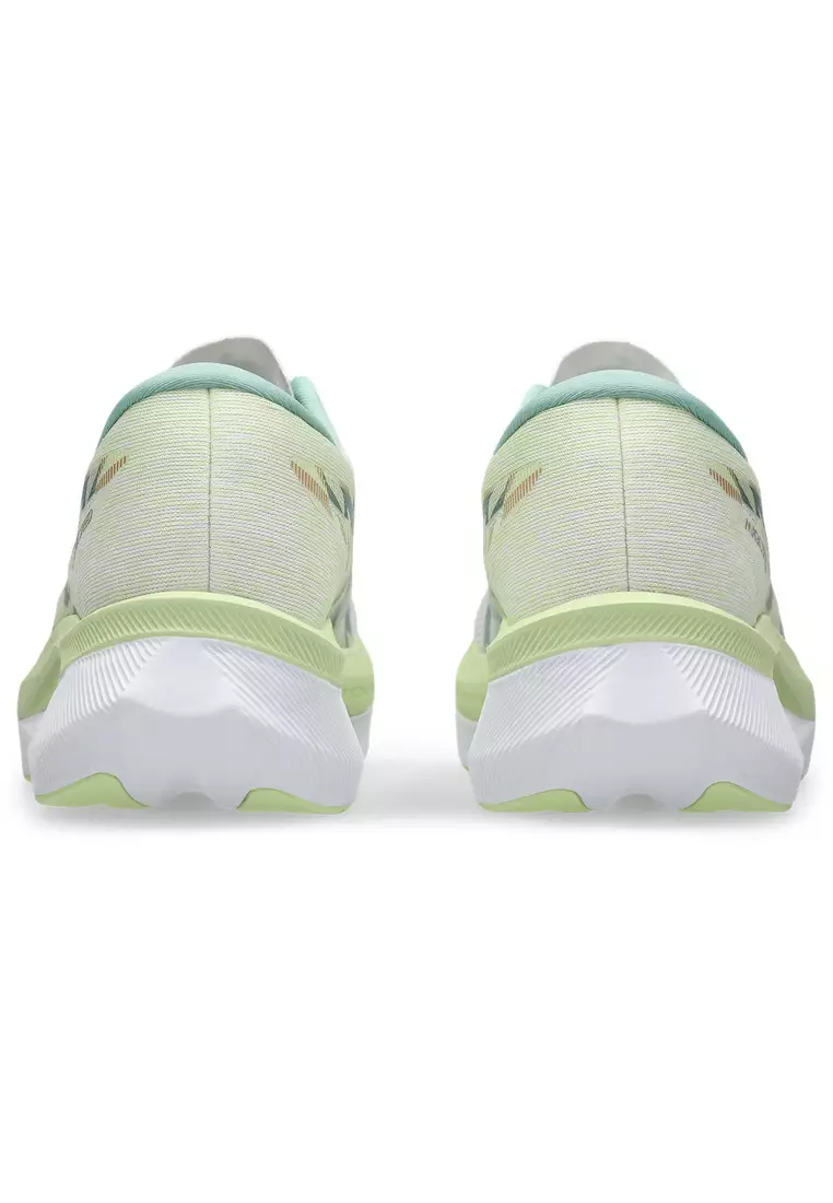 MAGIC SPEED 4 跑步鞋 1012B676-100