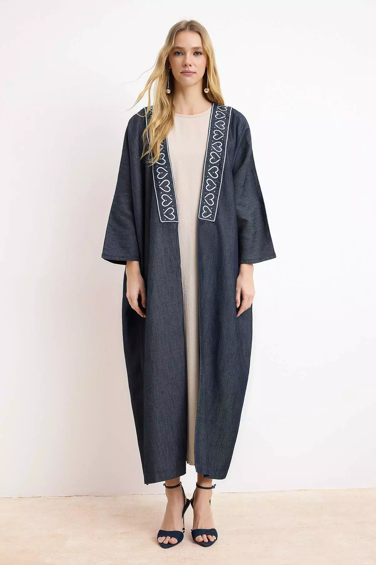 Nasiba Hafiz X Trendyol Collection Blue Embroidery Detailed Denim Abaya Tctss26Kf2