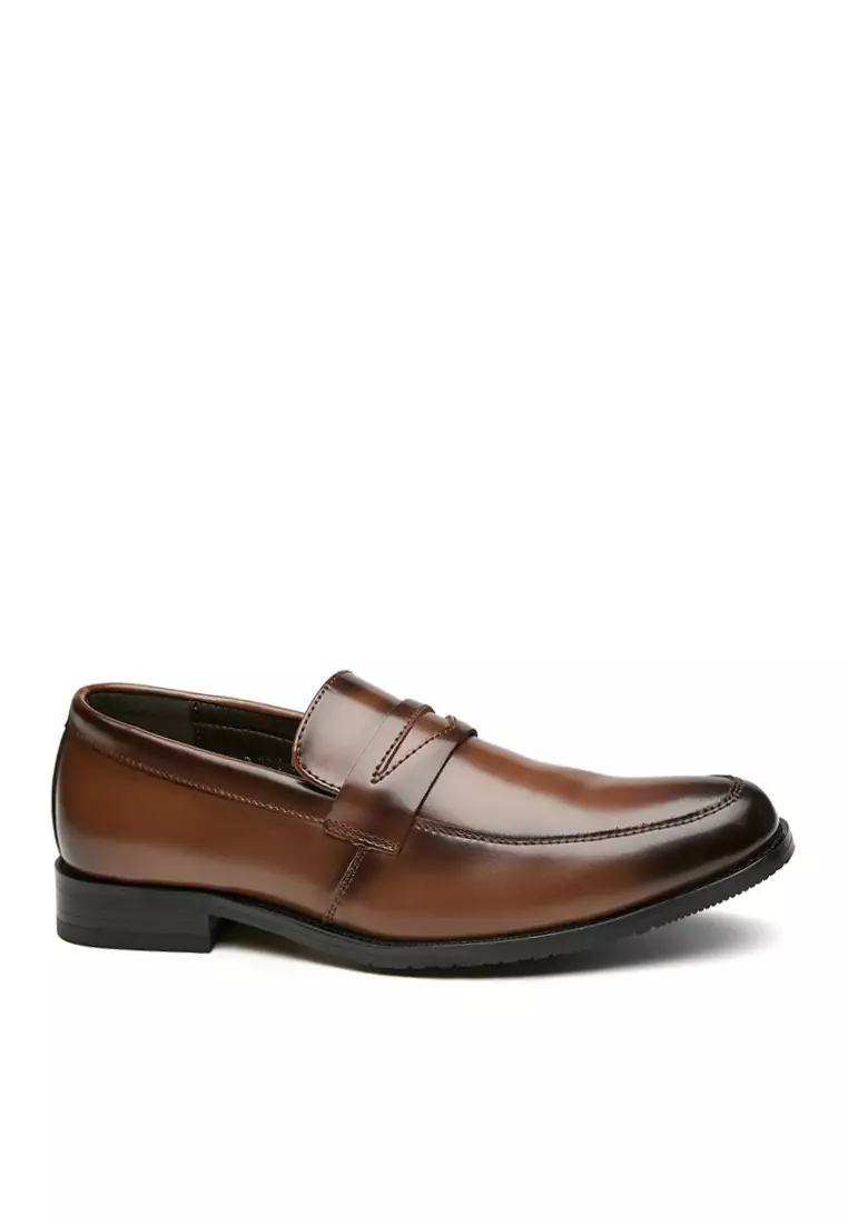 Loafer business discount