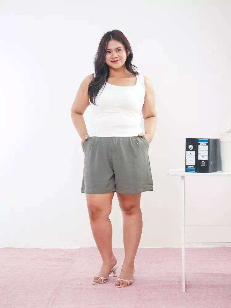 xtramiles Ladies shorts pants saturn shorts greysh green