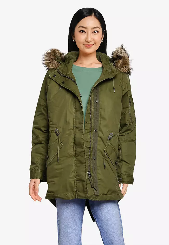 Short hotsell fishtail parka