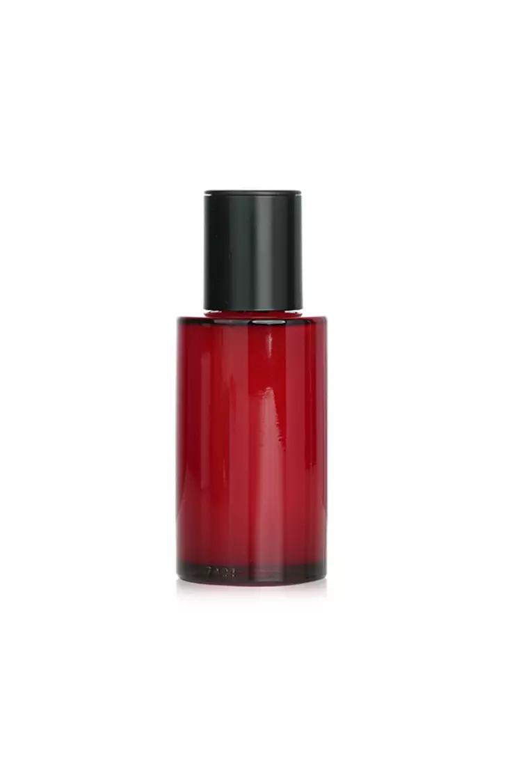 Chanel CHANEL - N°1 De Chanel Red Camellia Revitalizing