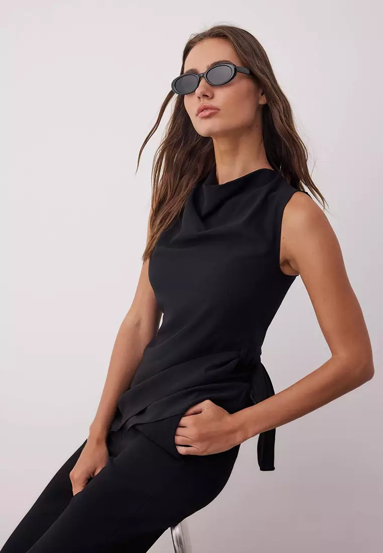 Black Sleeveless Satin Tie Detailed Woven Blouse
