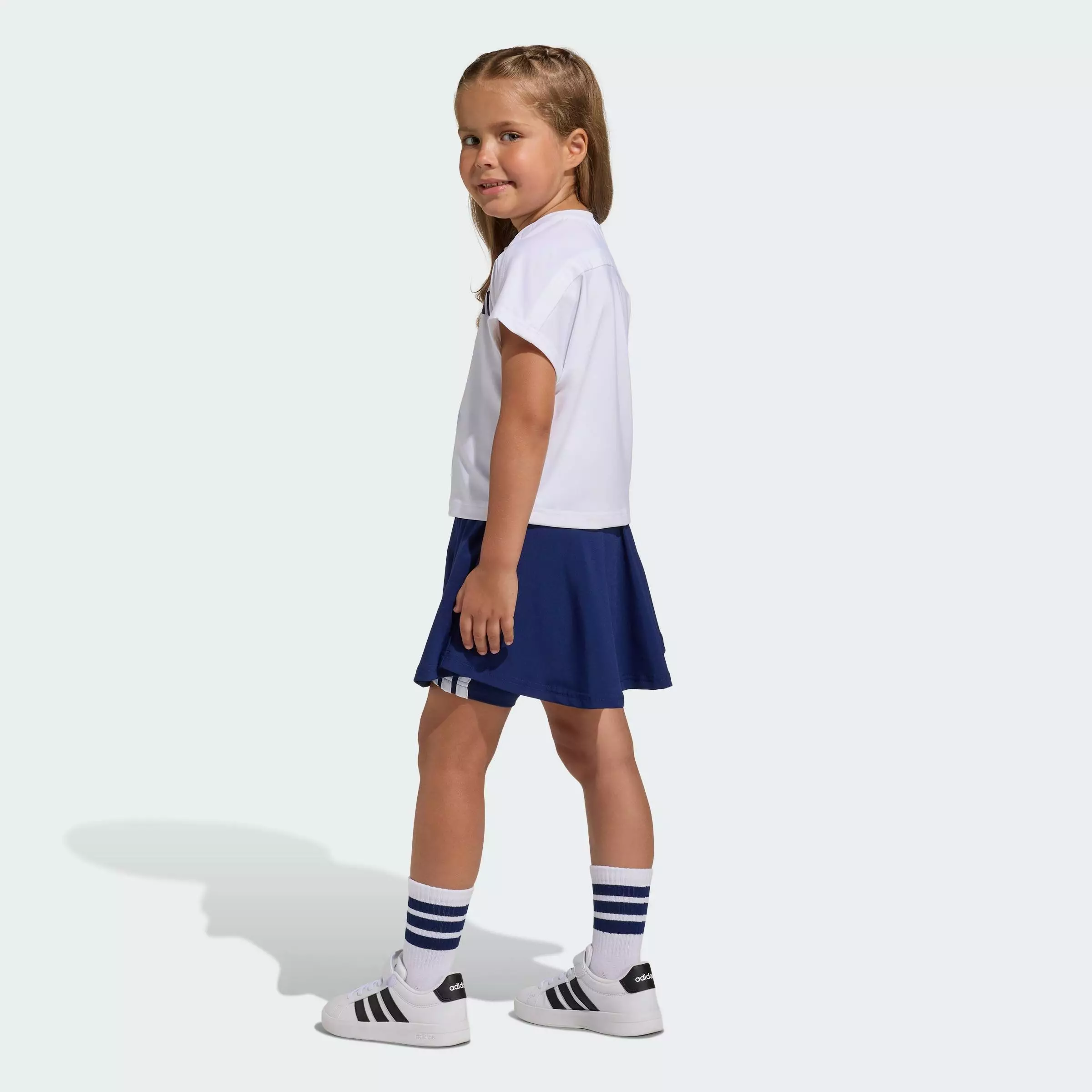 Lifestyle DISNEY FROZEN SPORT SET Women White JZ3543