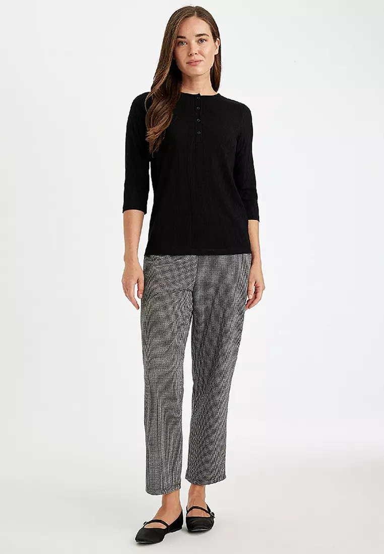 Regular Fit Crew Neck Ribbed Camisole Buttoned Half Sleeve Basic Plain T-Shirt