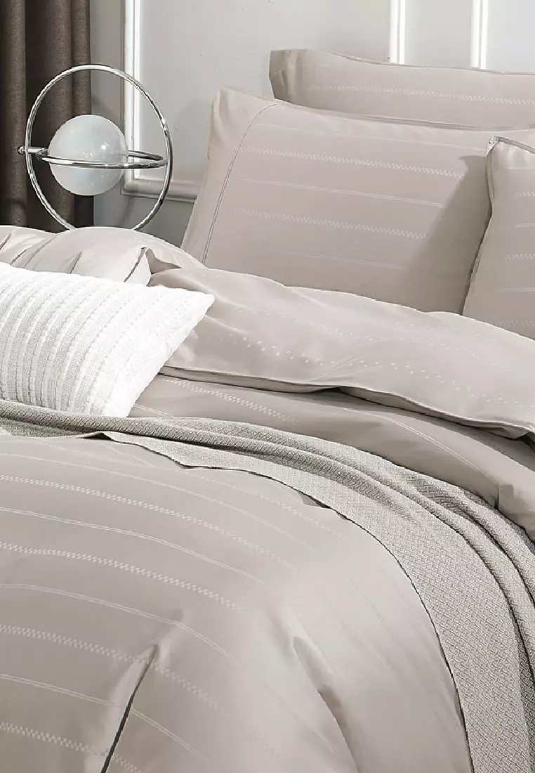 Buy Jean Perry Jean Perry Coray Quilt Cover Set [100 Combed Cotton