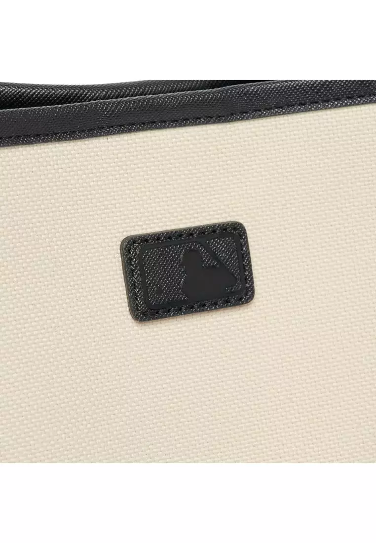 BASIC LETTERING CANVAS BUCKET BAG NEW YORK YANKEES