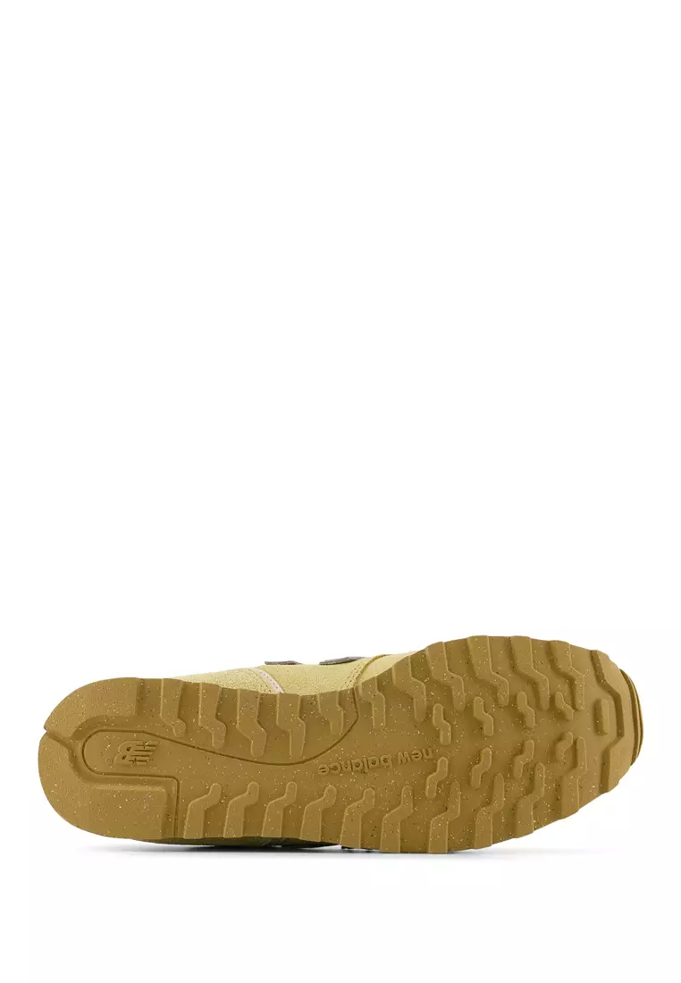 373 Lifestyle Shoes