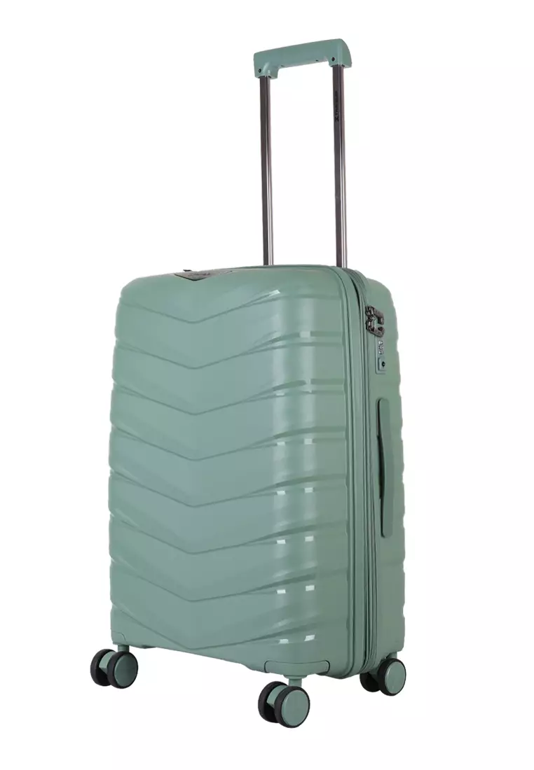 318 Hard Case Luggage Medium (22.25 inches)