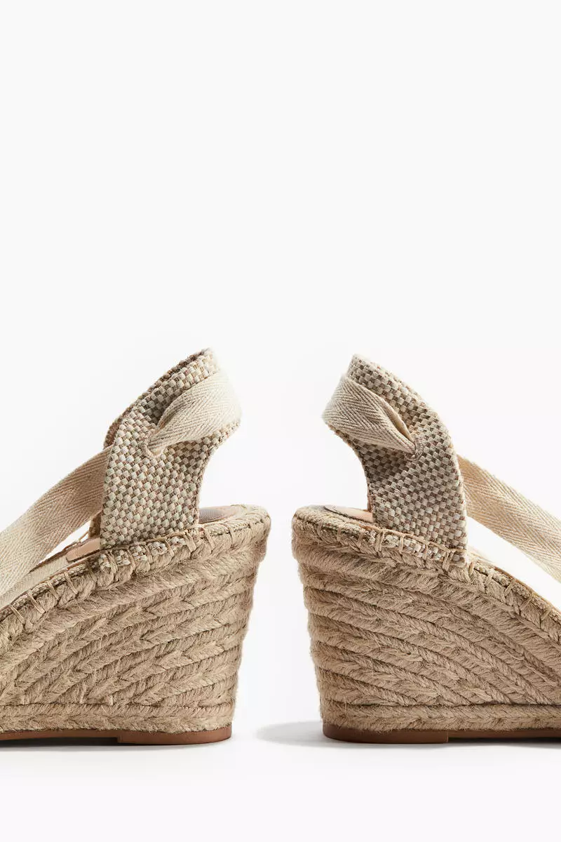 Wedge-heeled espadrilles