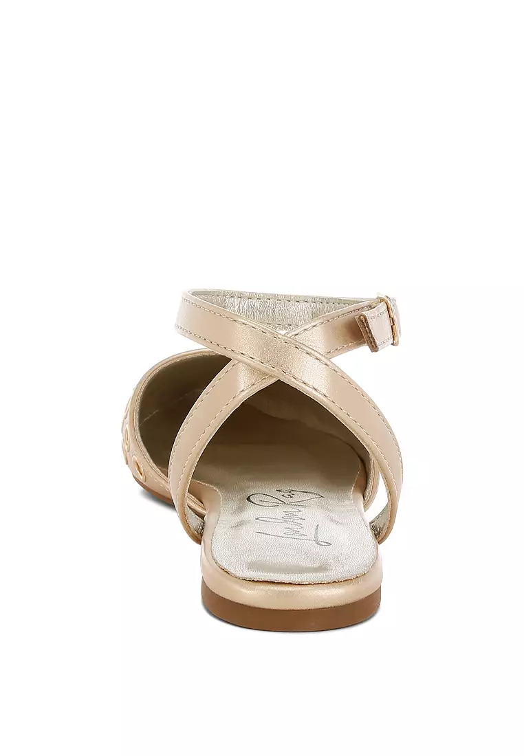 Metallic Eyelet Detail Flat Sandals In Gold