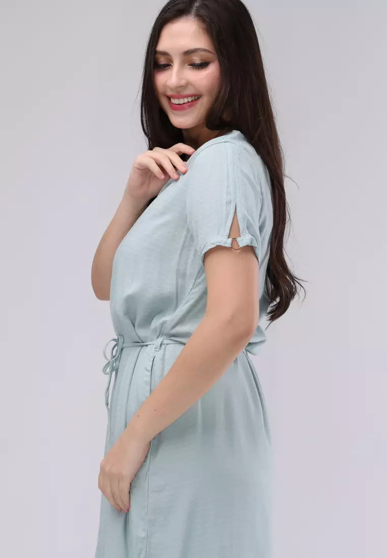 Textured Woven Short Sleeves Dress