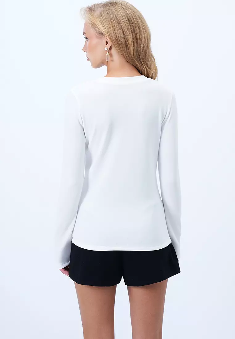 Buy Alacati Front Slit Button Detailed Blouse 2026 Online | ZALORA