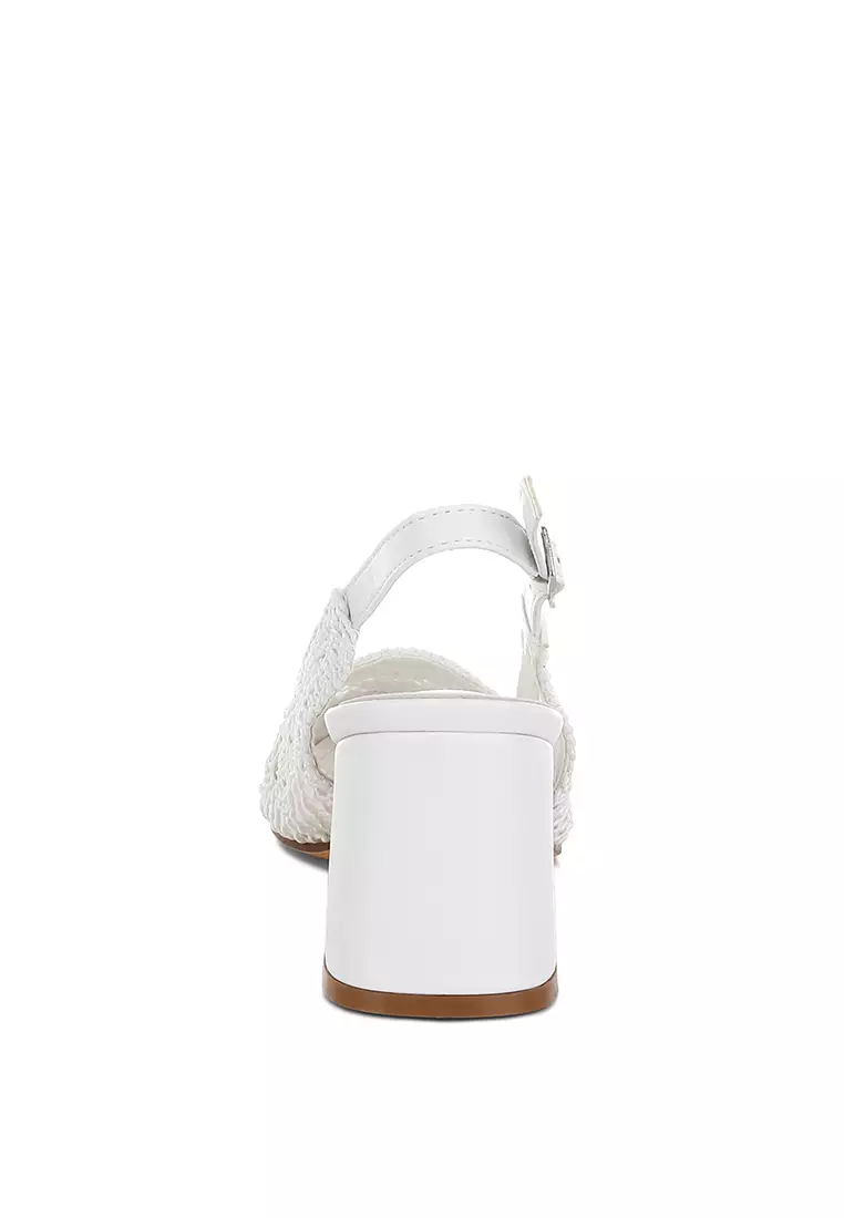 Sandal Slingback Desain Tenun Warna Putih