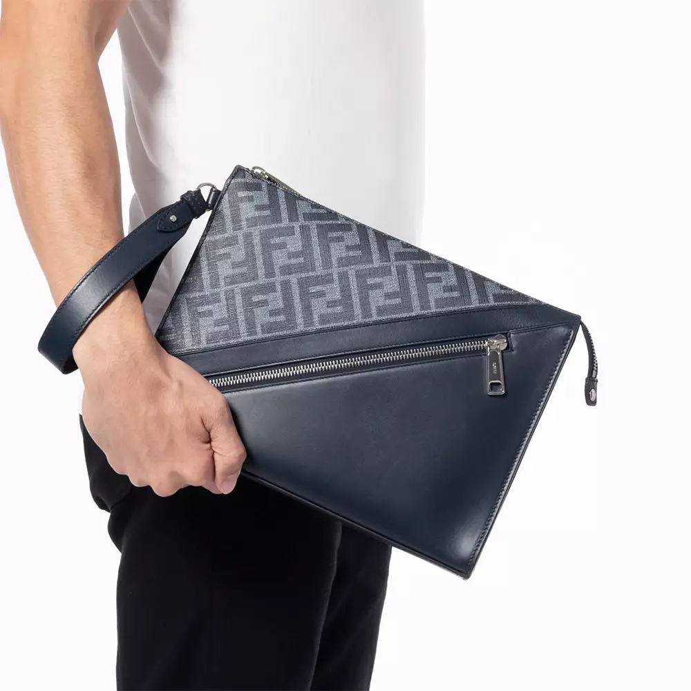 Harga clutch fendi hot sale