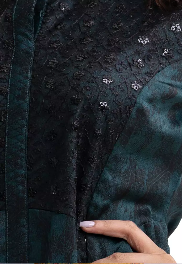 Le Reve 绿色绉纱丝绸装饰束腰外衣