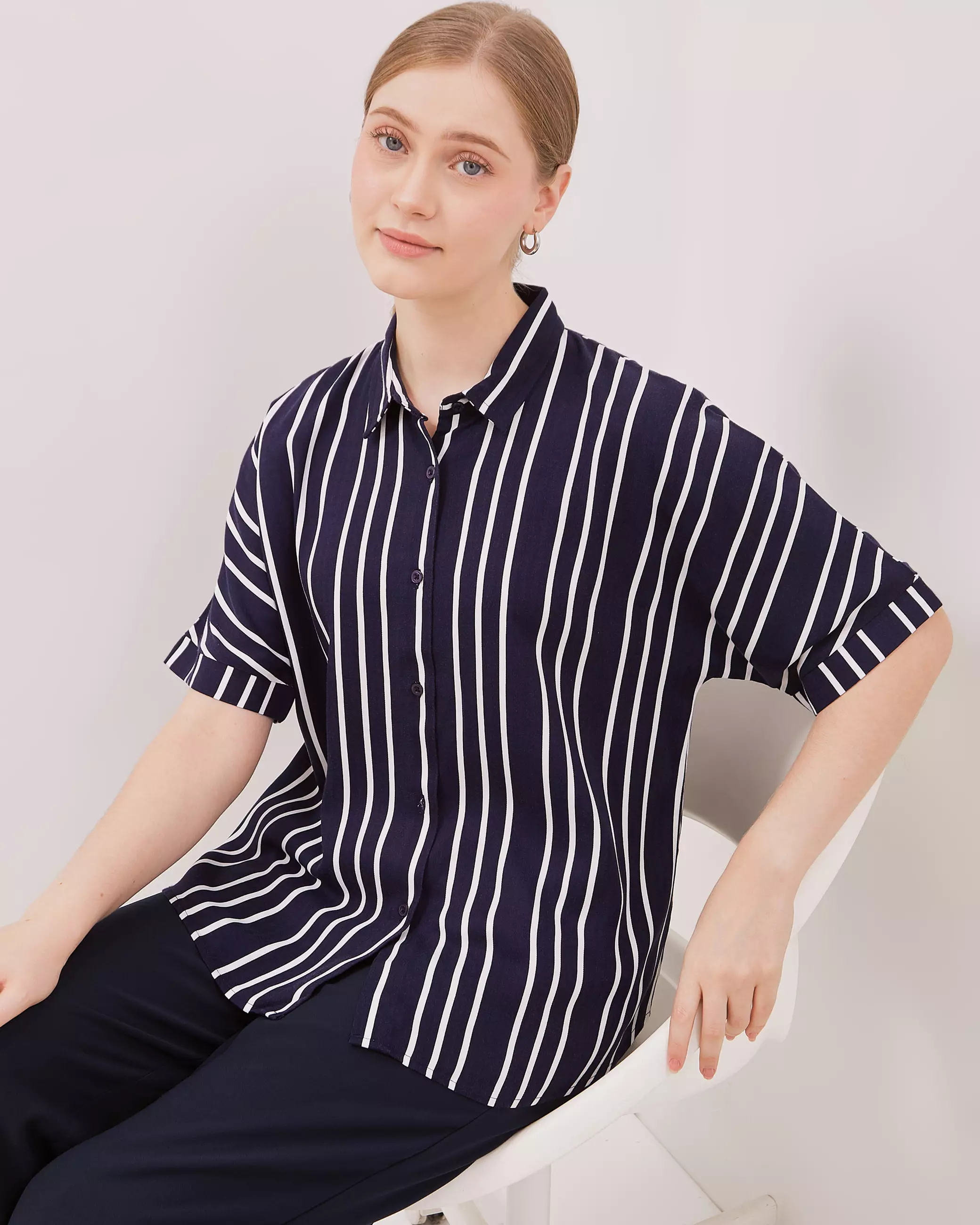 Urban Exchange Kimiko Stripe Navy Blue Shirt - Blouse Lengan Pendek Wanita Navy