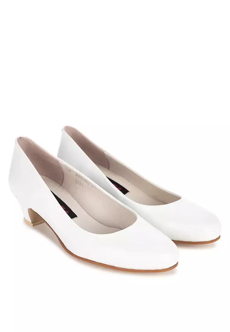 Low Heel Leather Pumps