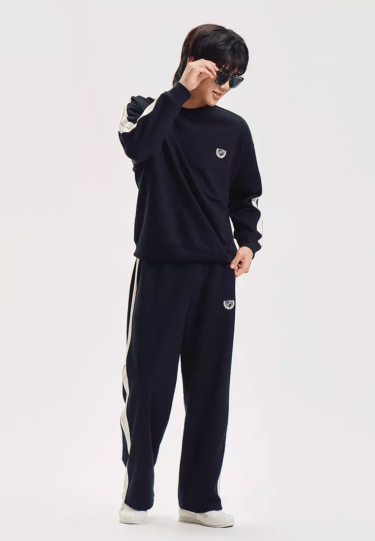 Relaxed Fit Pullover Sweater with Embroidery