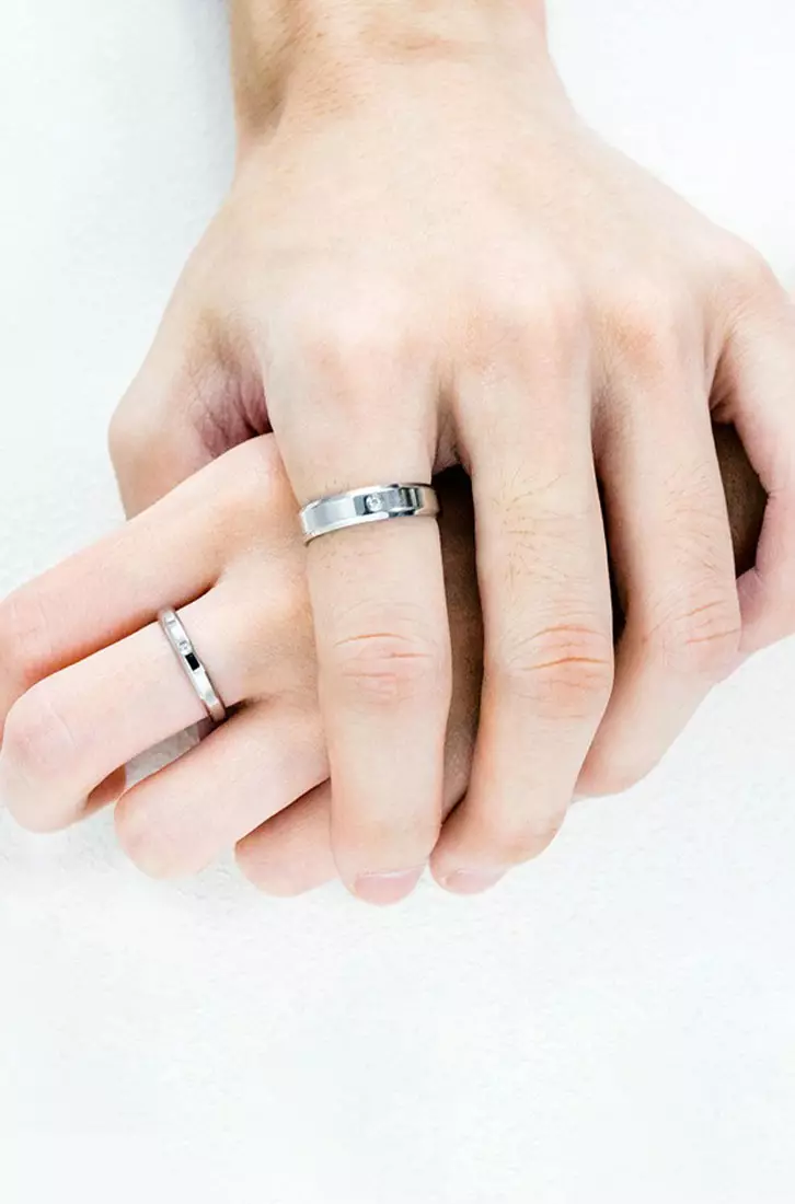 Mens cz clearance wedding bands