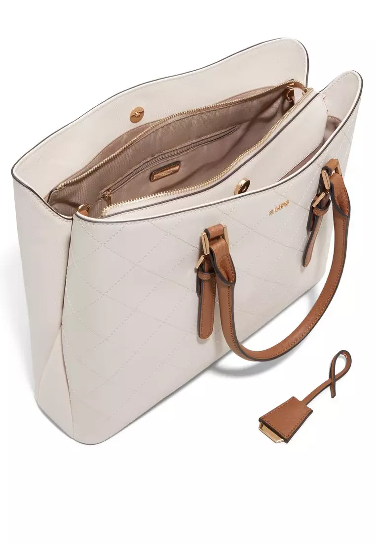 Tarandi Large Tote Bag