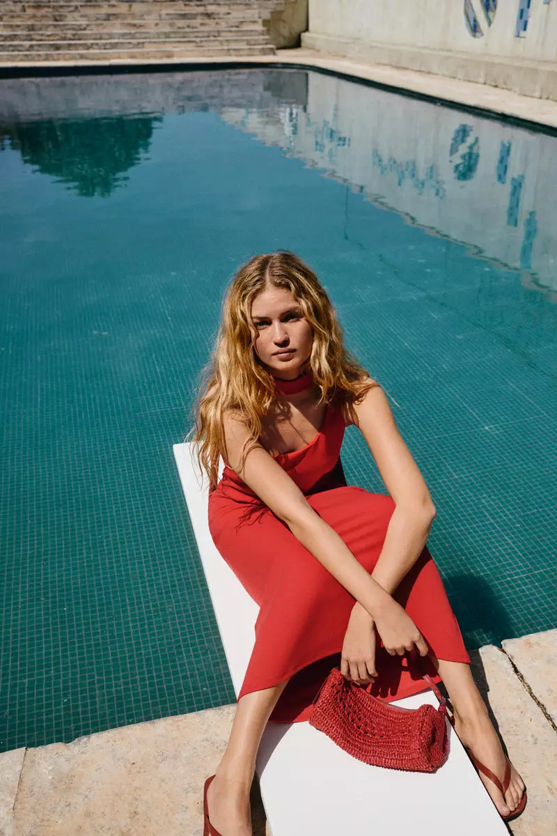 Bodycon dress with scarf