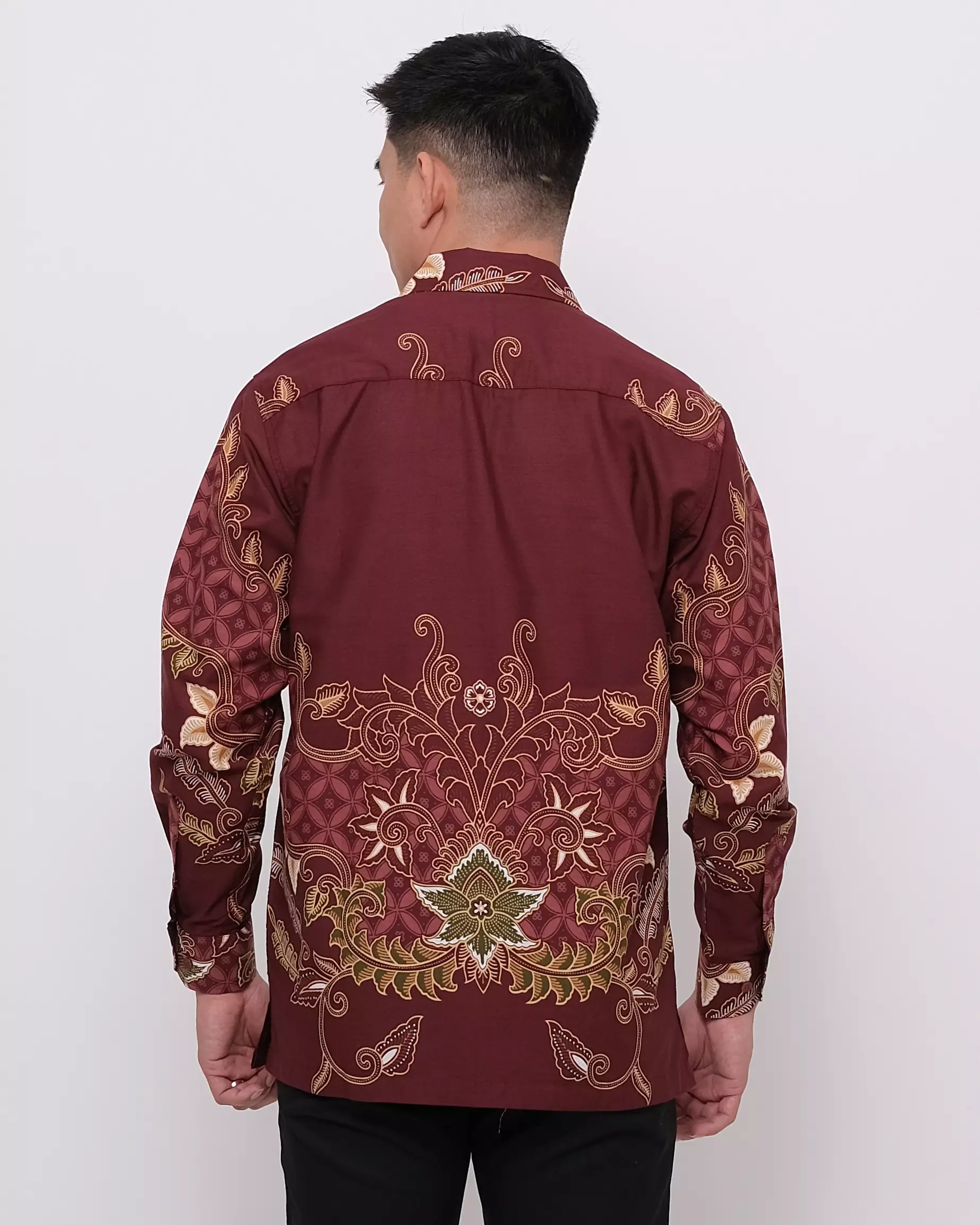 Andre Michel Kemeja Batik Lengan Panjang Maroon Motif Kembang 16745