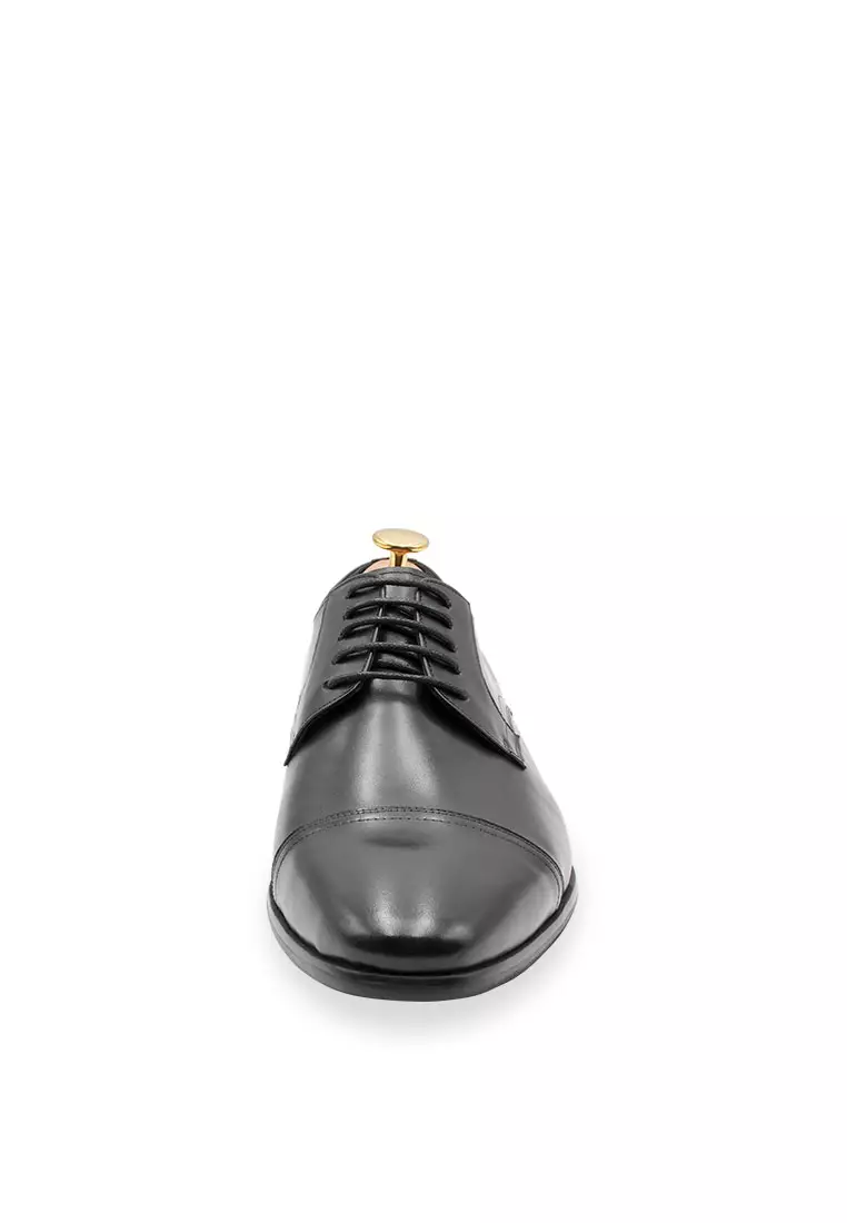 Caleta Straight Cap Black Derby