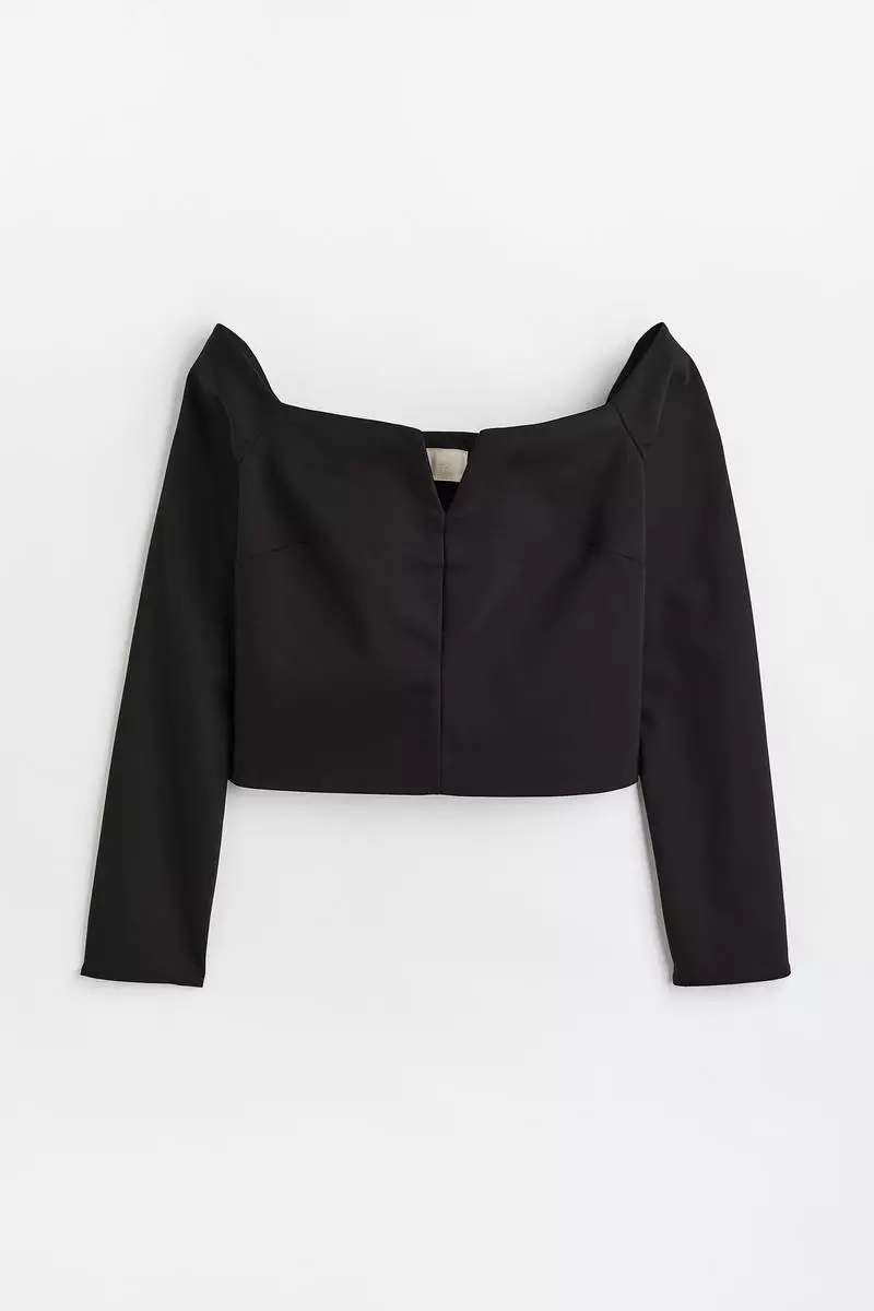 Off-the-shoulder top