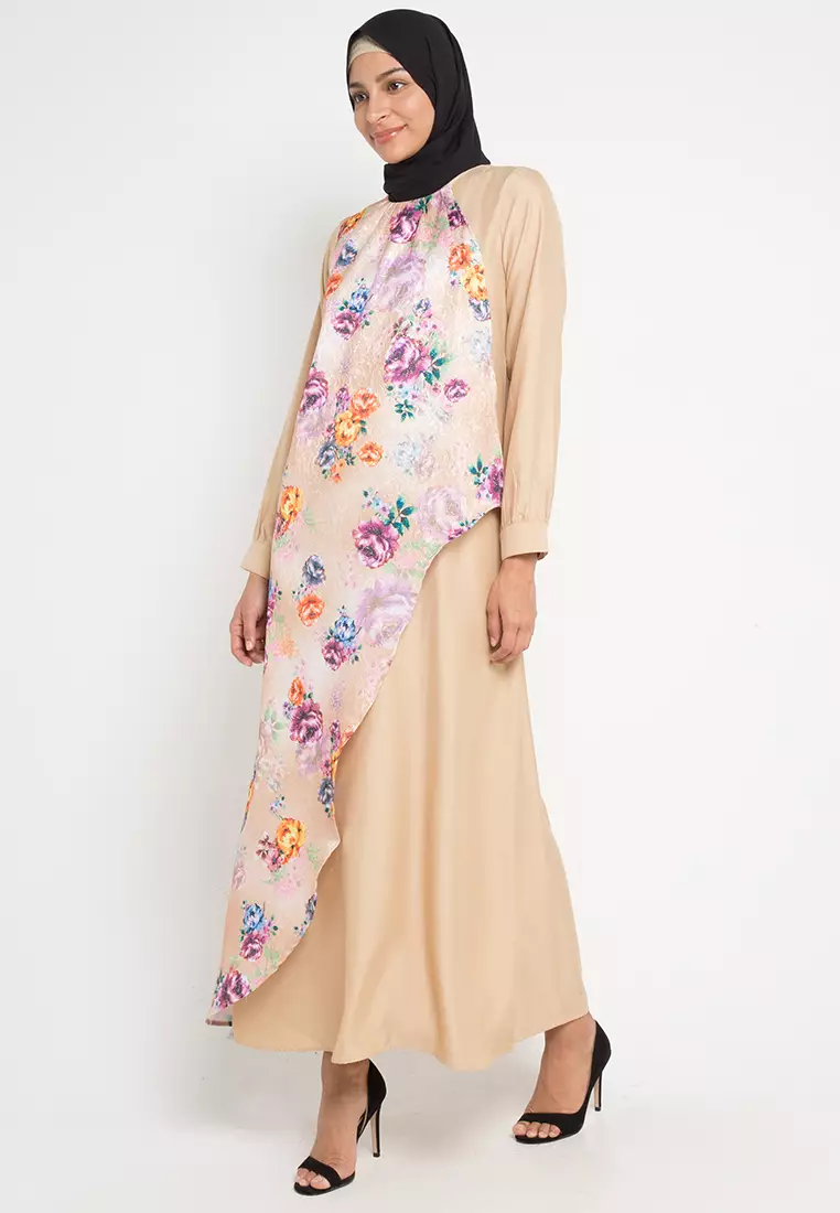 Feva Maxi Dress In Beige