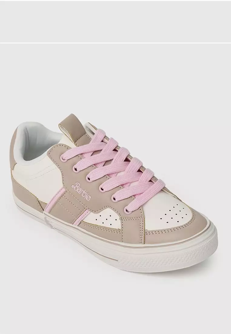 Womens round on sale toe sneakers