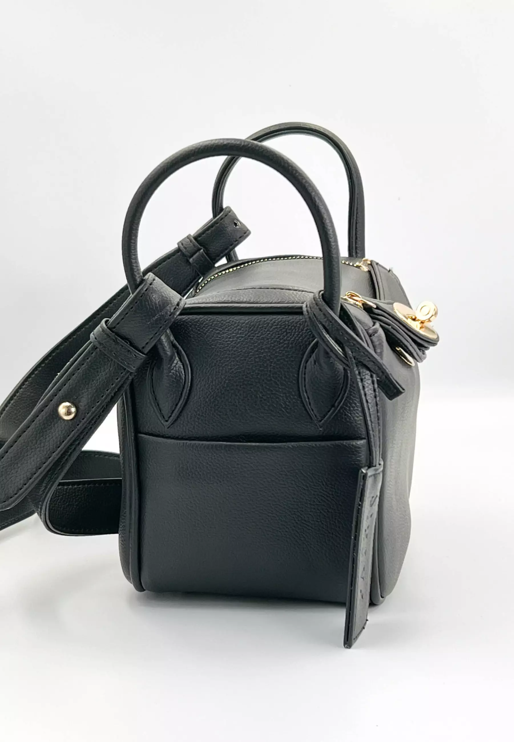 Patris Lyodra Sling Bag / Tas Wanita Selempang