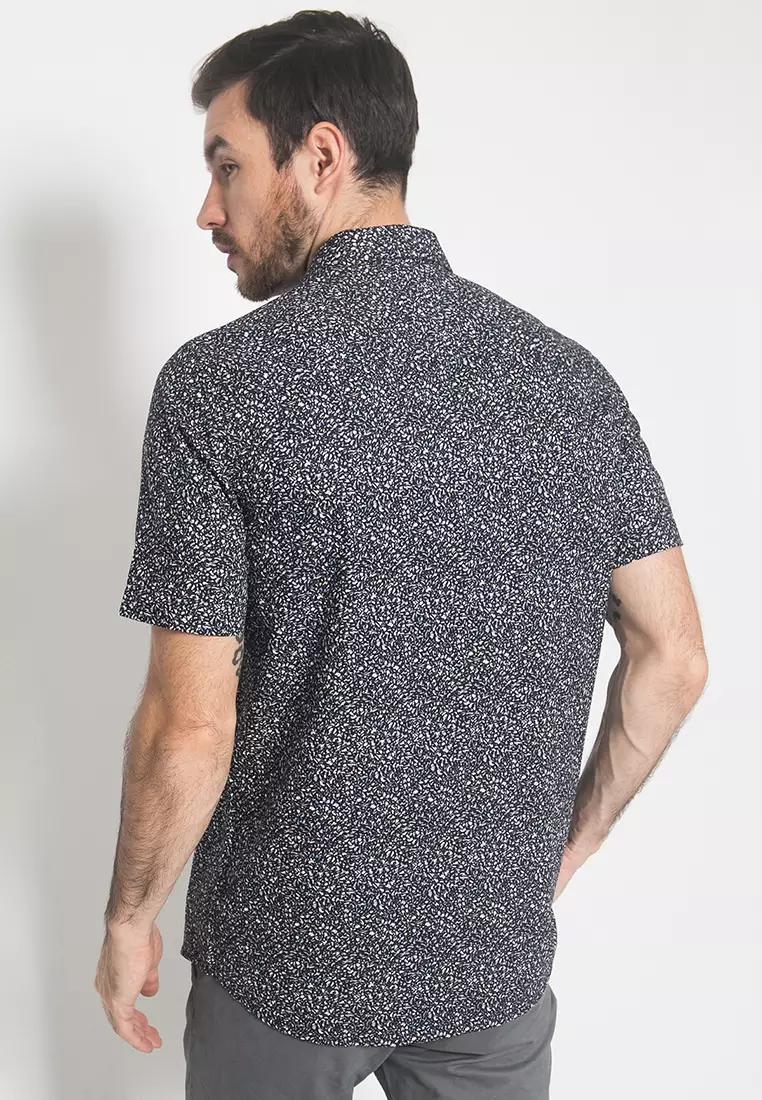 Johnwin - Kemeja Formal - Motif Abstrak - Hitam - Regular Fit