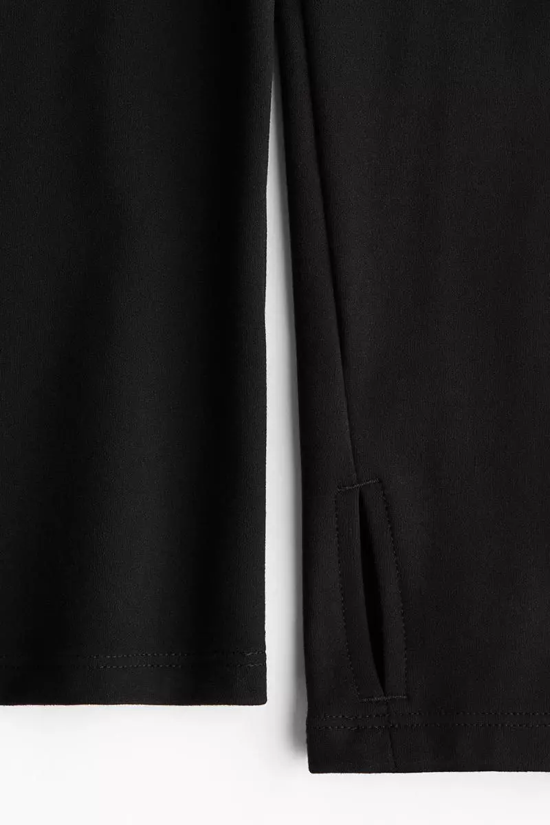 Sports top with SoftMove™