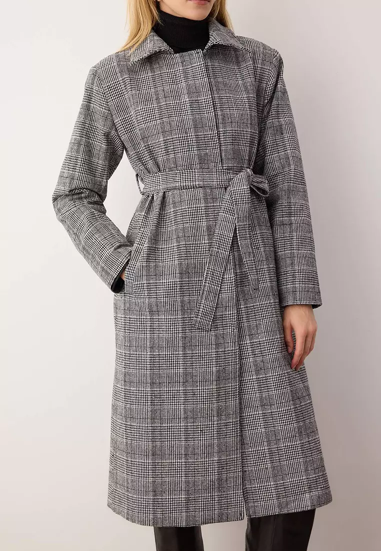 Multicolored Plaid Patterned Mono Closure Long Oversize Coat