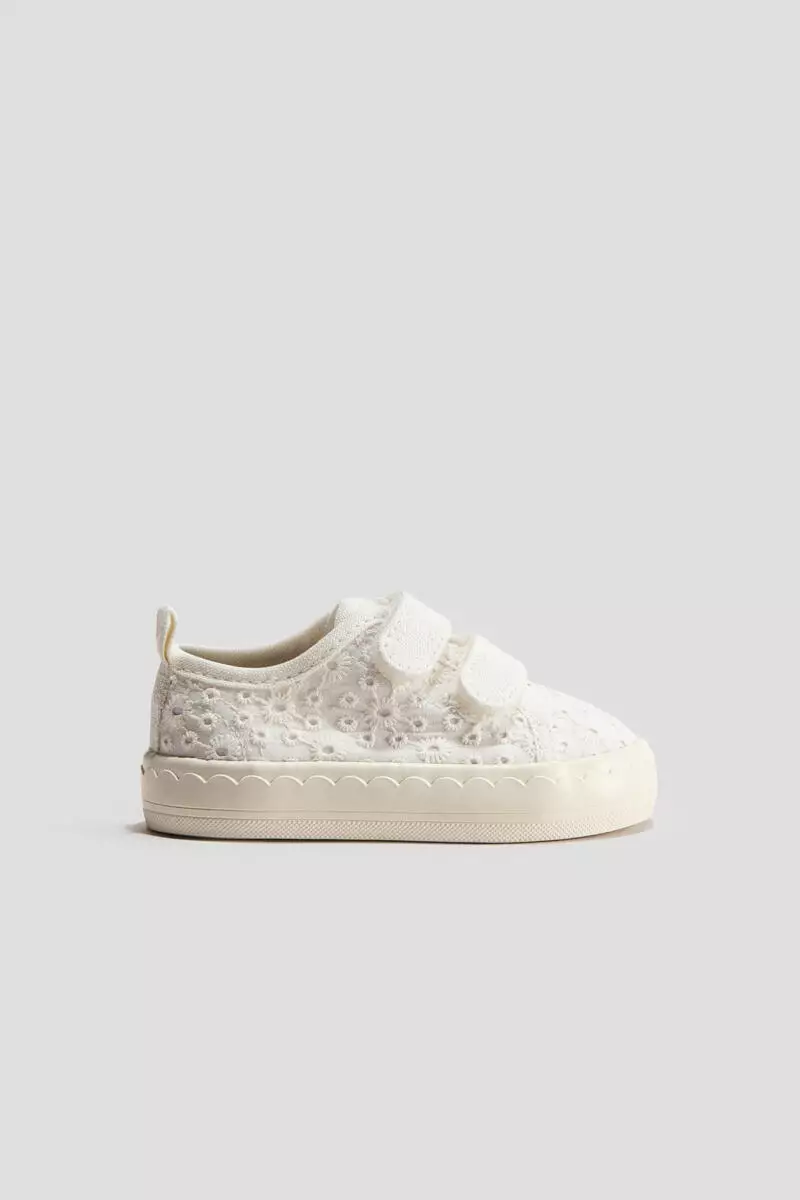 Cotton trainers