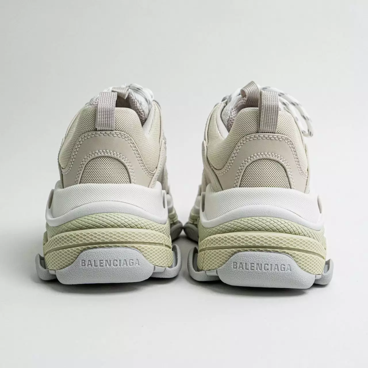 Jual Balenciaga Triple S Trainers Off White Original 2025 ZALORA