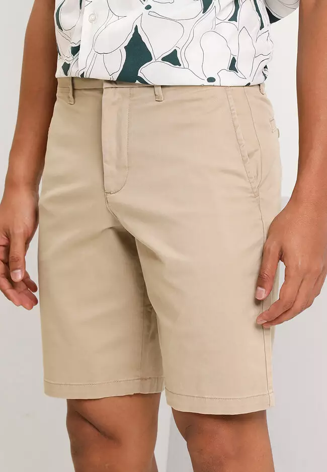 Gap slim best sale fit shorts