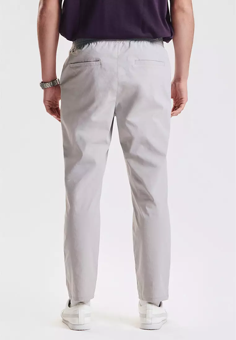 Essentials Lite Move Slim Fit Pants