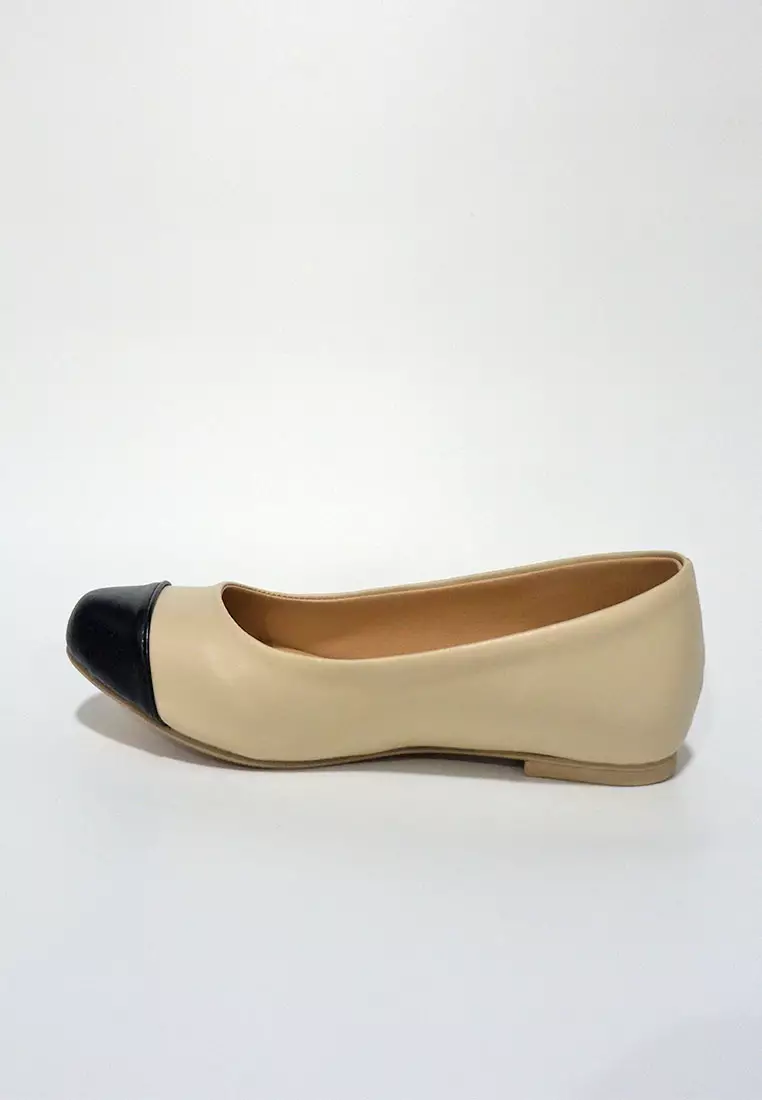 Mia hot sale flat shoes