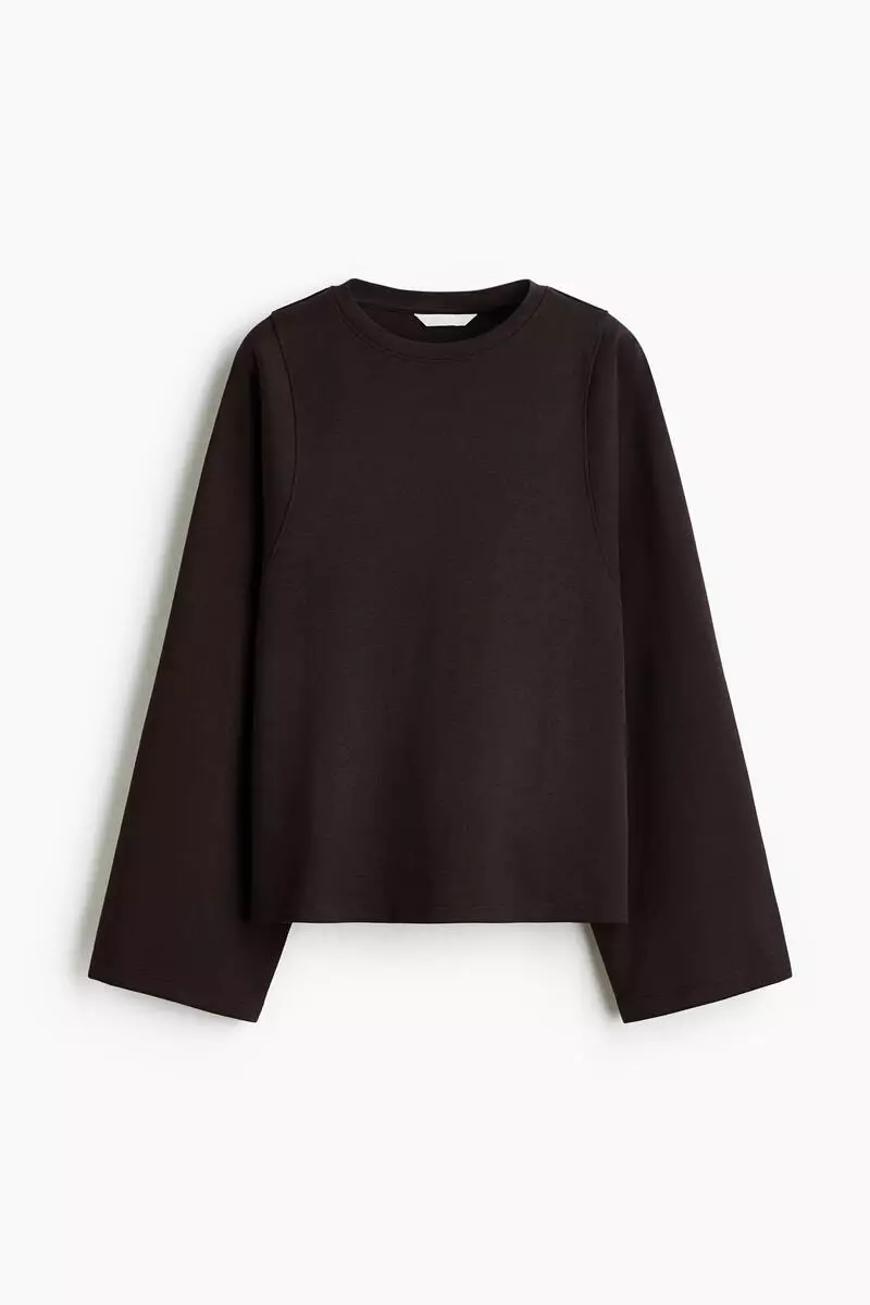 Oversized interlock top