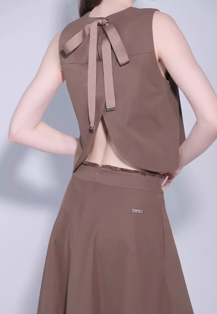 Daxtone Sleeveless (Plain) Top