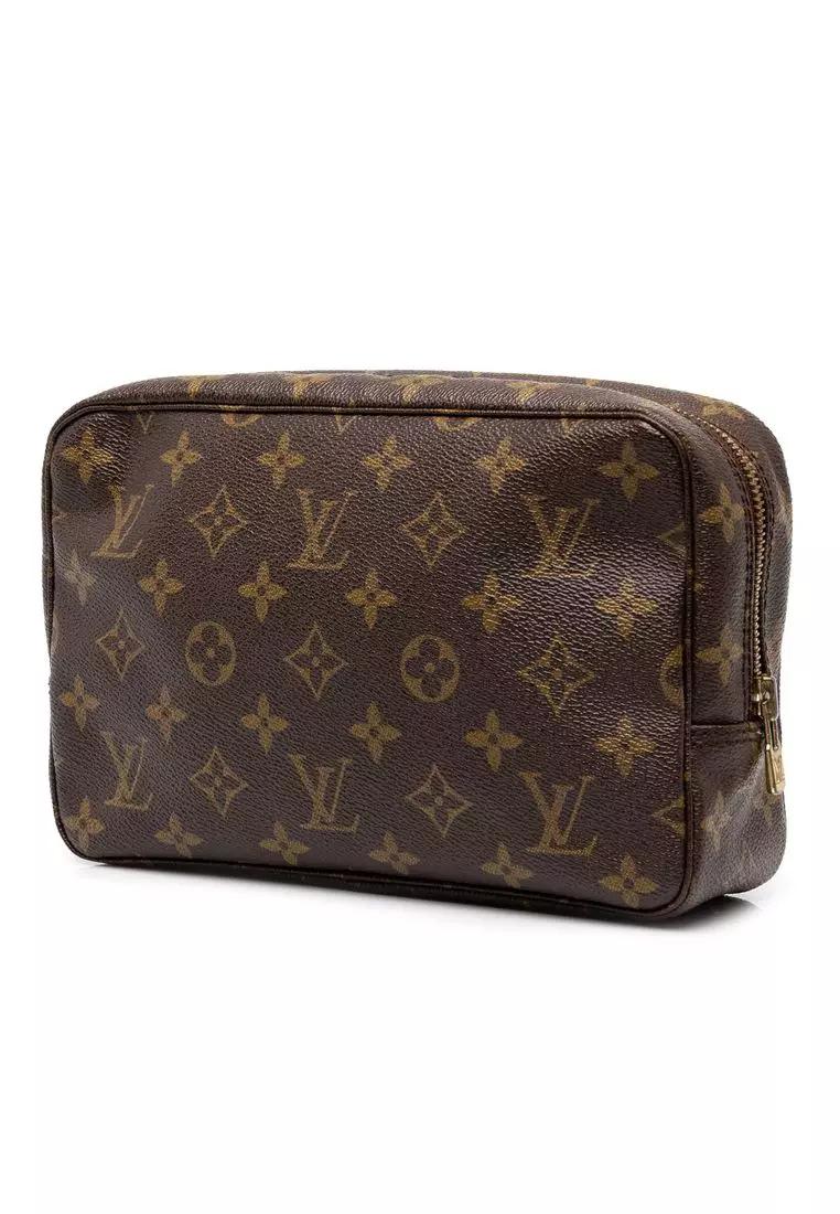 Pre-Loved Louis Vuitton Monogram Trousse Toilette 23