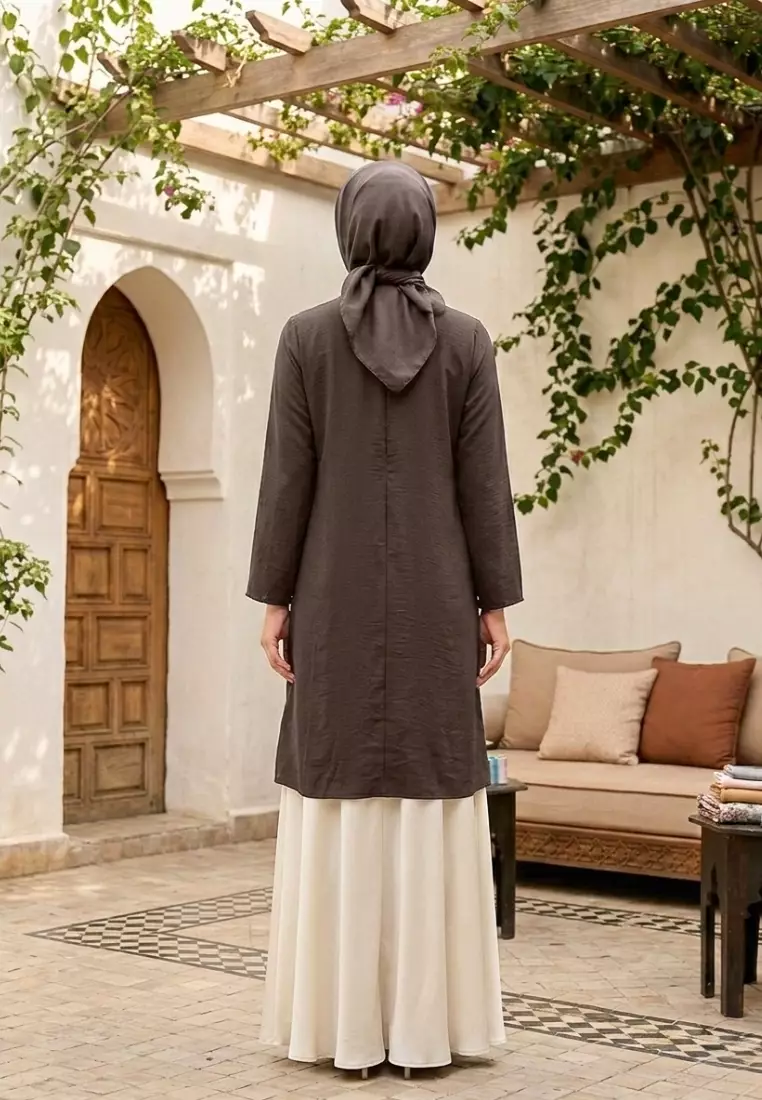 Tunik Kurung Wanita Dengan Bunga Tempel Cantik Warna Coklat Tua By Brilliant Girl