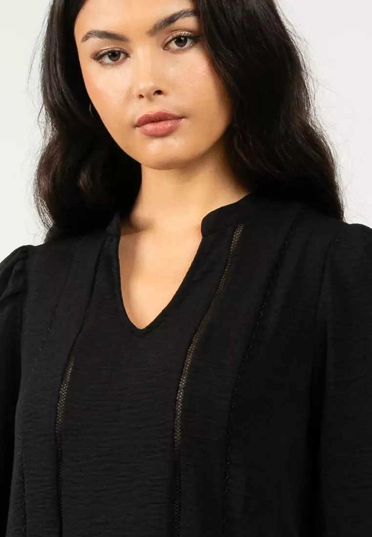 Long Sleeves V-Neck Woven Top