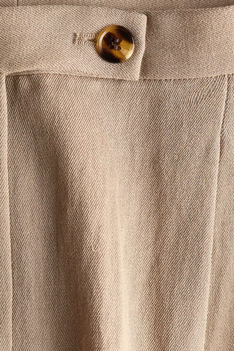 Wide tailored trousers