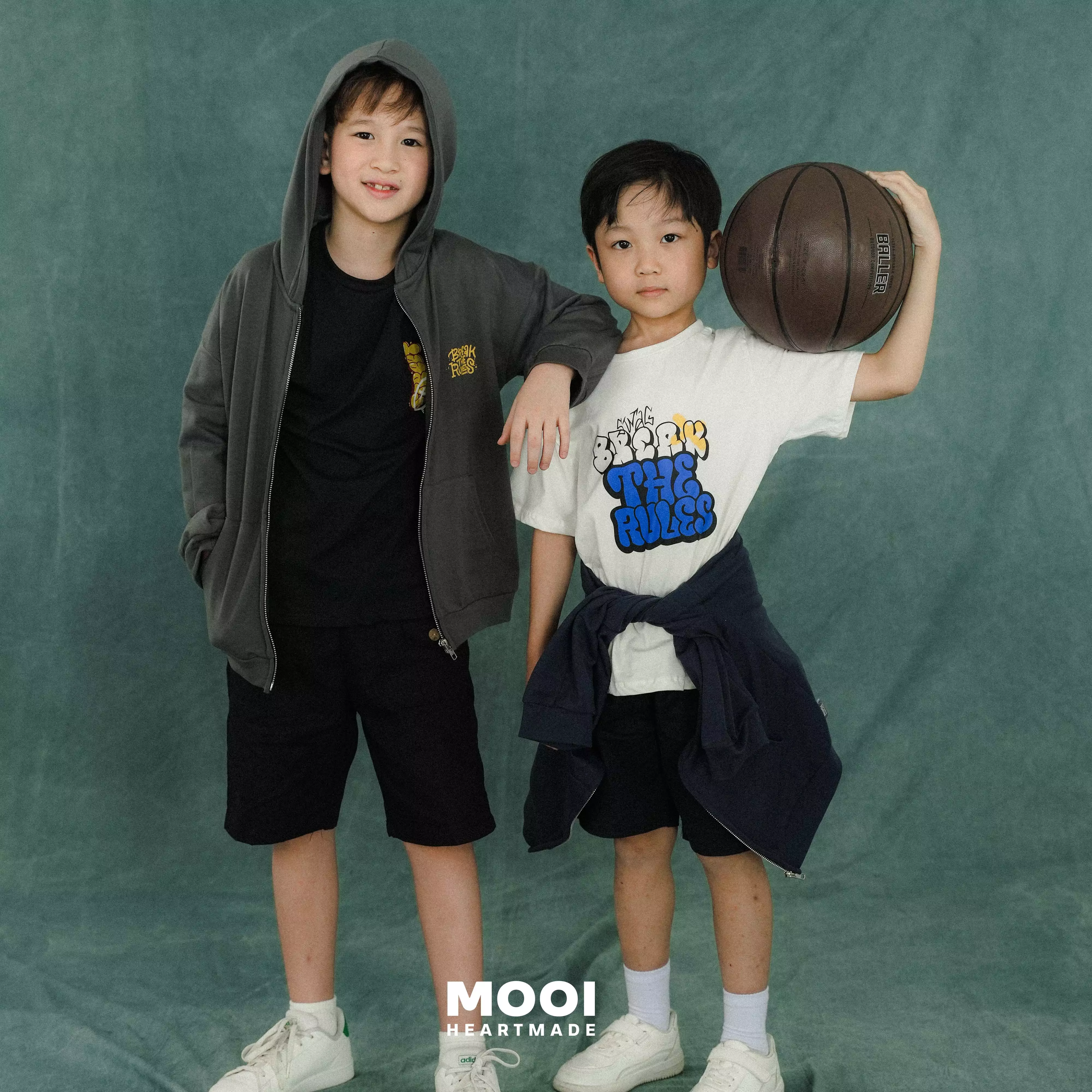 Mooi Kaos Anak Unisex T-shirt Graphic - Ginger Brown