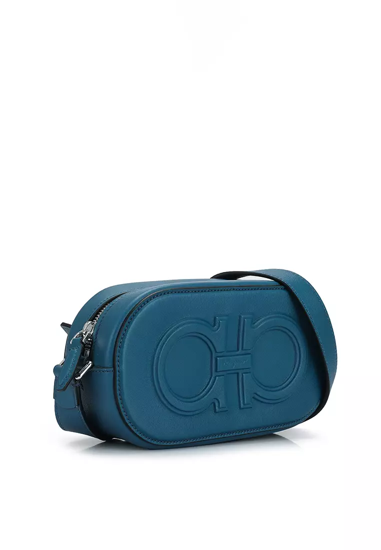 Salvatore shop camera bag